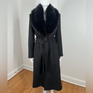 WOOL BLEND COAT WITH FAUX FUR COLLAR